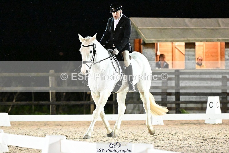 231105-173015-04694 - Cls 5 Novice 27 17.00 to End