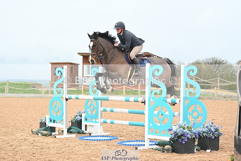 240316A-105120-02900 - Cls 14 Snr Newcomers