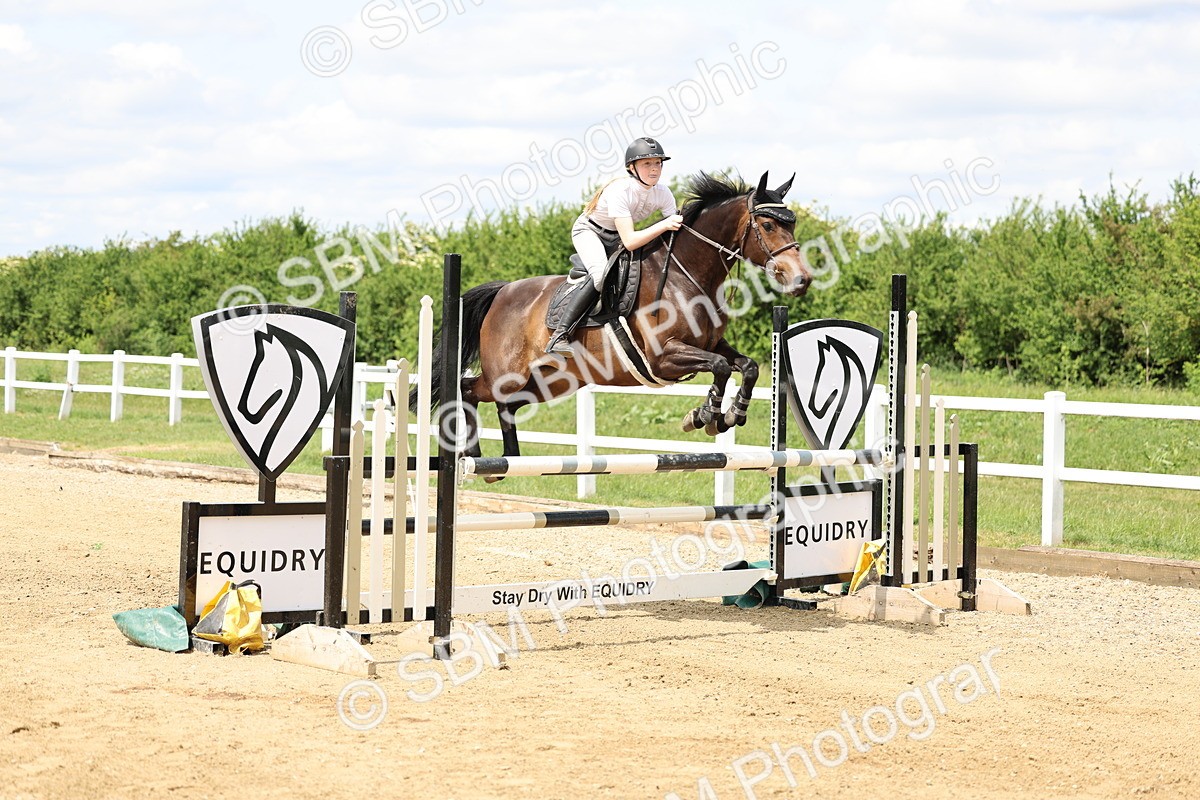 SBM_005114 - Class 18 - Senior 1.05m Open