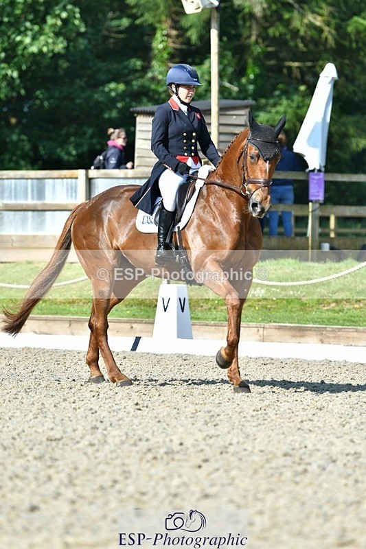 230525-090221-03671 - 401-BLING-Laura_Collett-DR