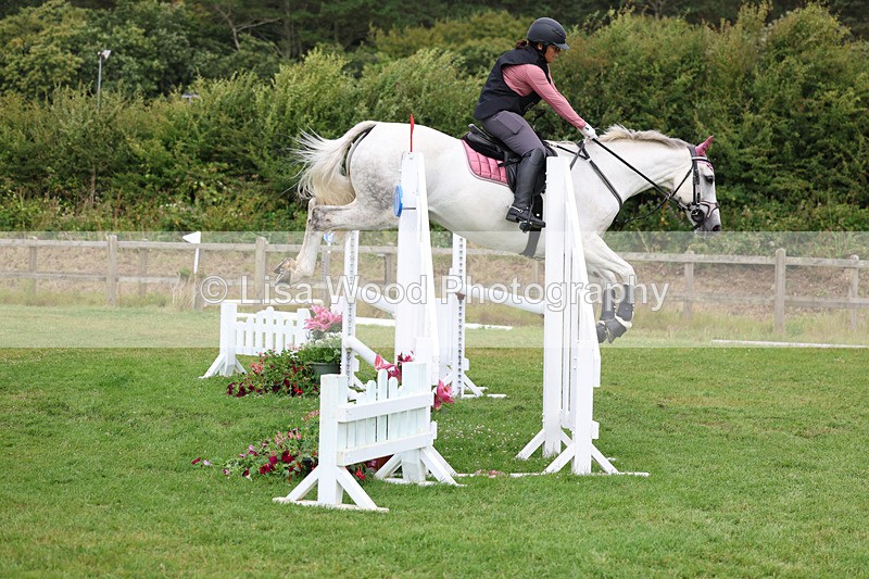 3E7A2818 - Class 8: 1m open