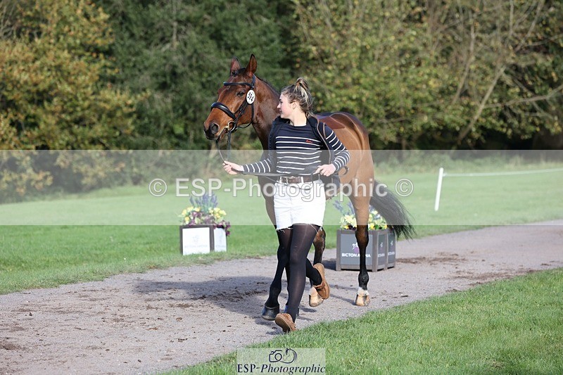 241027-102757-15901 - 594-Miya.Johns-BOWHAYLANDS.SKYFALL