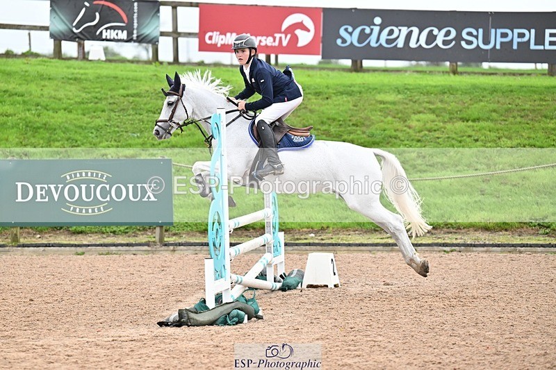 250920-162210-01884 - Cls 22 Pony Intro 90cm Derby