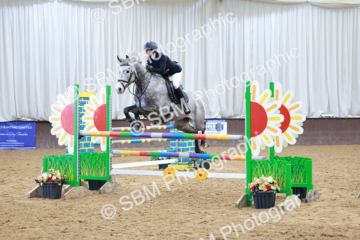 SBM_003620 - Class 11 - Senior Newcomers/ 1.10m Open