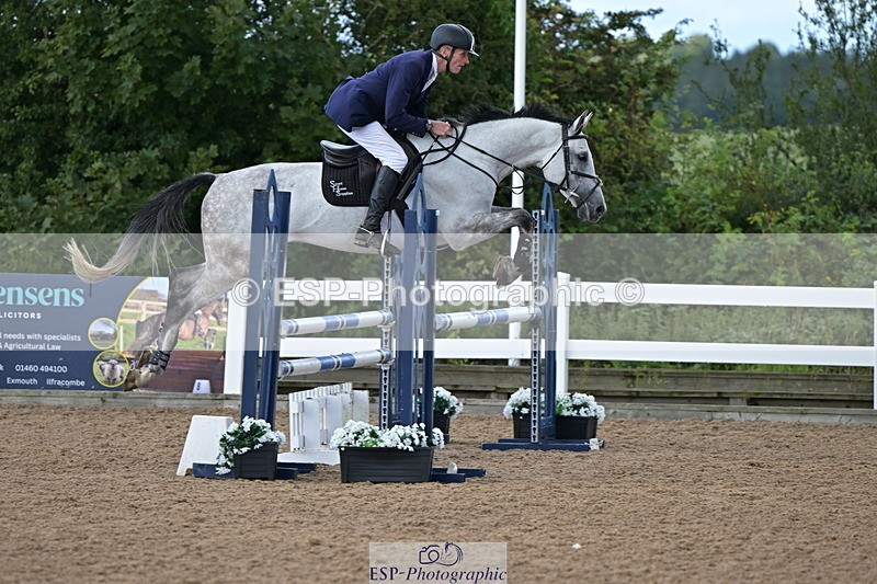 240912A-104836-01024 - Cls 9 Snr Discovery and 1m Open