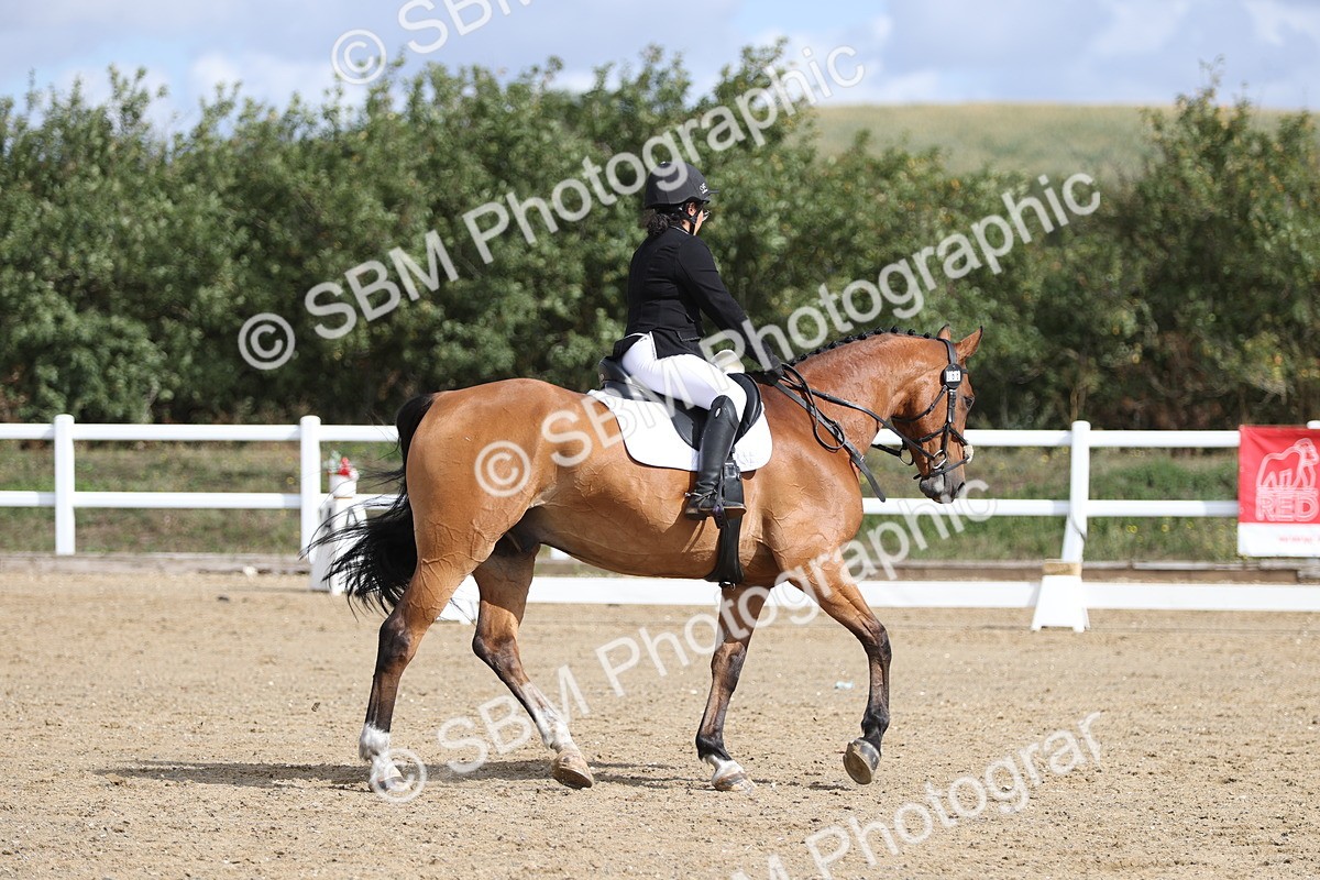 SBM_001366 - Class 2 - Intro 4 Champs - 10.56-11.44