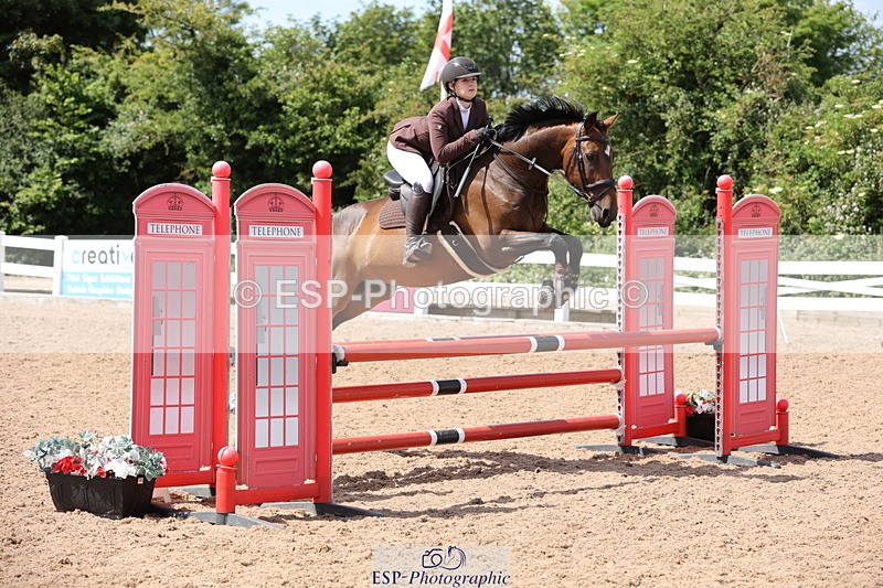 240629A-112952-04562 - Cls 17 Discovery and 90cm Open