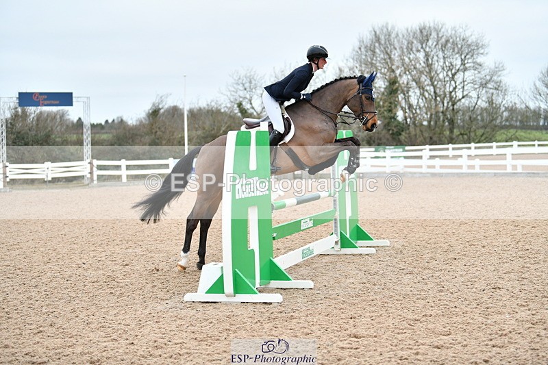 240112A-093923-00121 - Cls 2, British Novice and 90cm Open