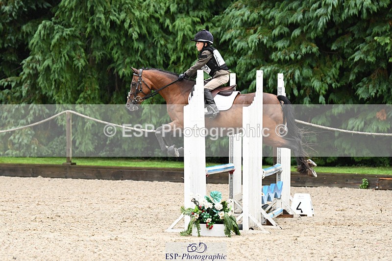 240824X-093444-23257 - 70cm Round 2 9.30 to 10.30