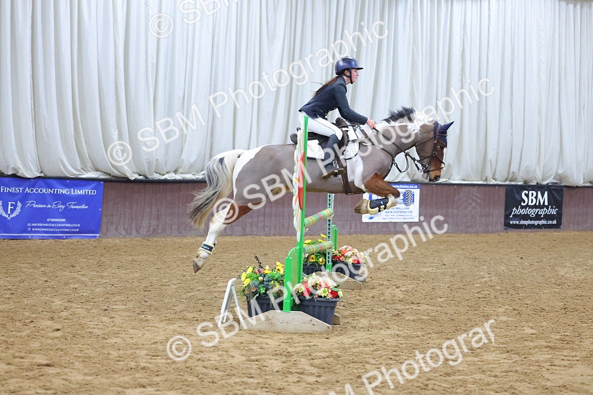 SBM_001195 - Class 14 - Nupafeed Supplements Senior Discovery/ 1m Open - First Round (1.00m)