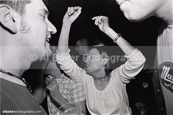 28 - Friends-&-Family @ the roadhouse 06.04.02