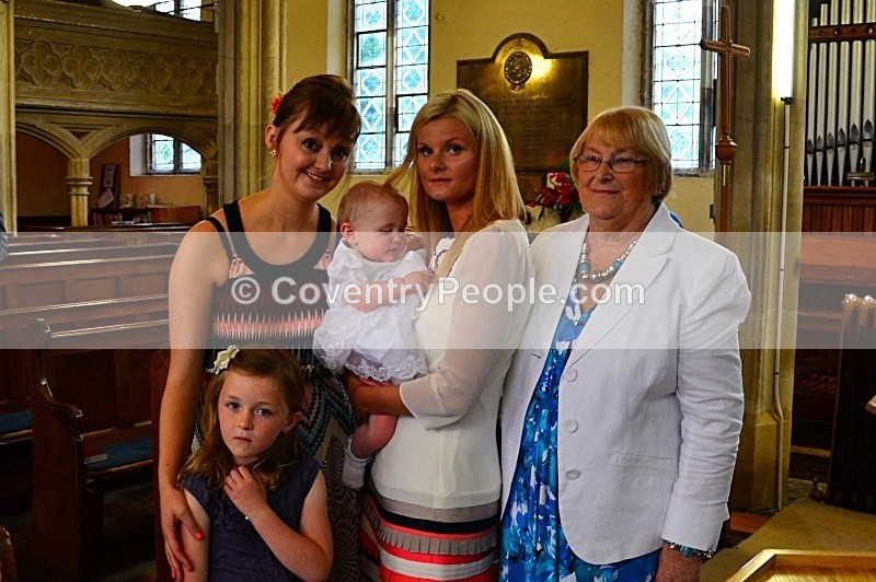 POP_2654 - Poppy Louise