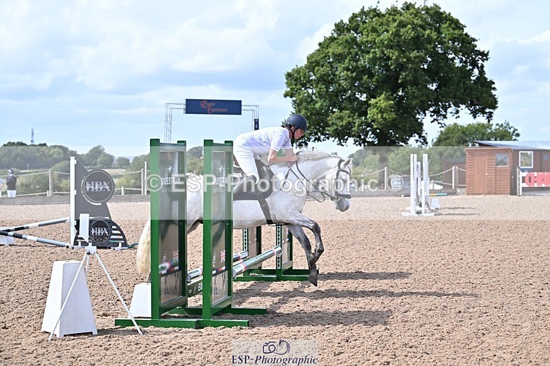 250826-143337-00007 - Clear Round and 60cm