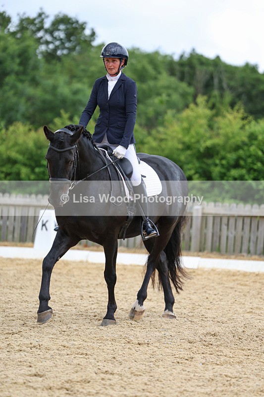 3E7A0505 - Class 5: Novice 1 2024 Section A