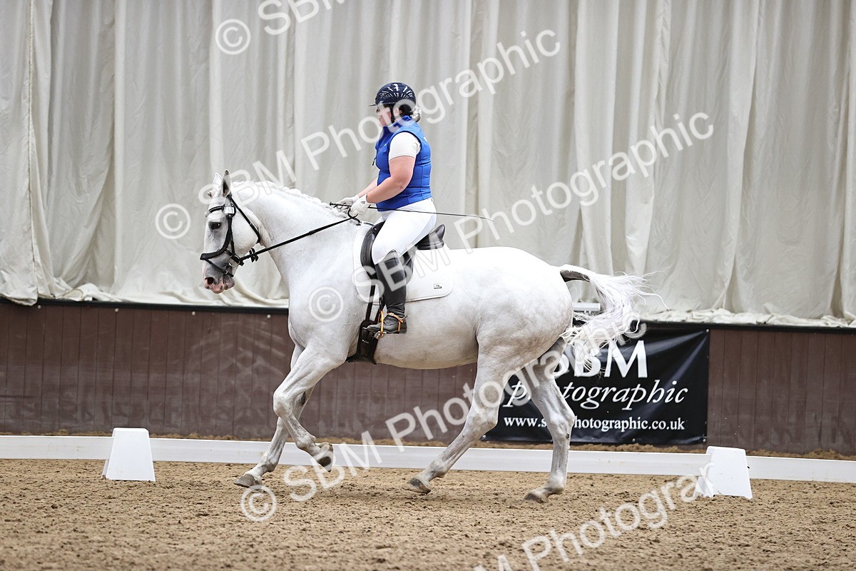 SBM_001921 - Novice 4 - 11.15-13.22