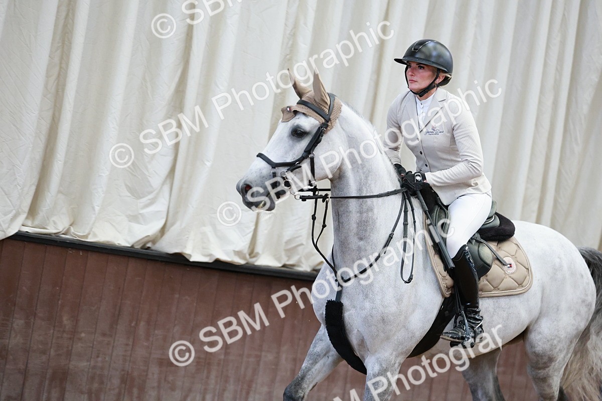 SBM_004180 - Class 11 - Senior Newcomers - 1.10m