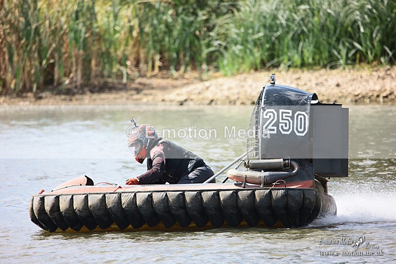 HCWC 220826 92 - Hovercraft W C Race Day 2 22/08/26