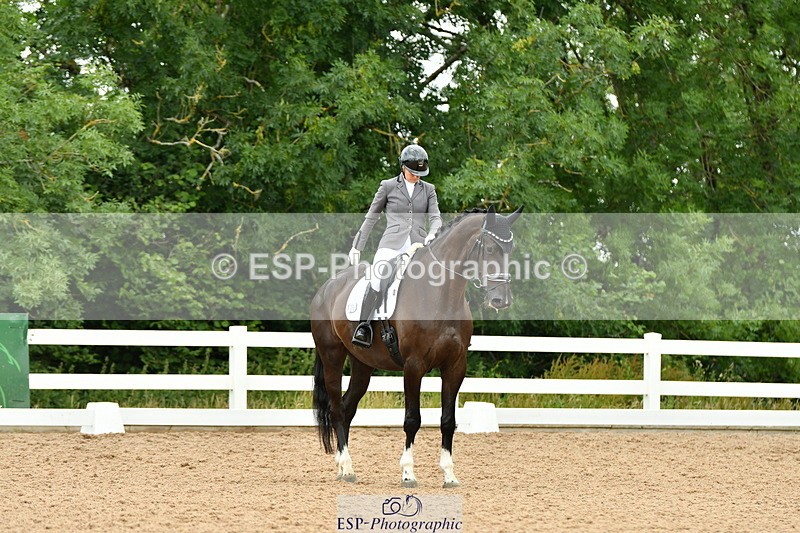 230702A-113825-09016 - Cls 33 Music Medium