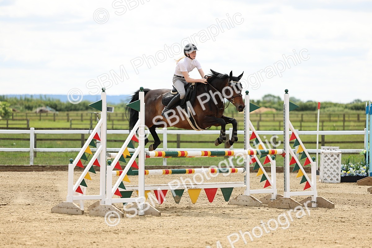 SBM_005123 - Class 18 - Senior 1.05m Open