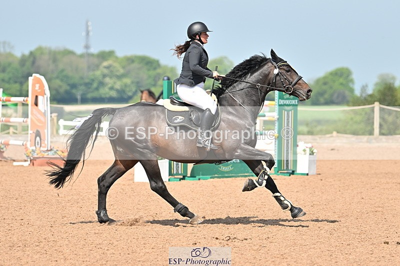 240512A-105328-17407 - Cls 48 National 1.30m Open