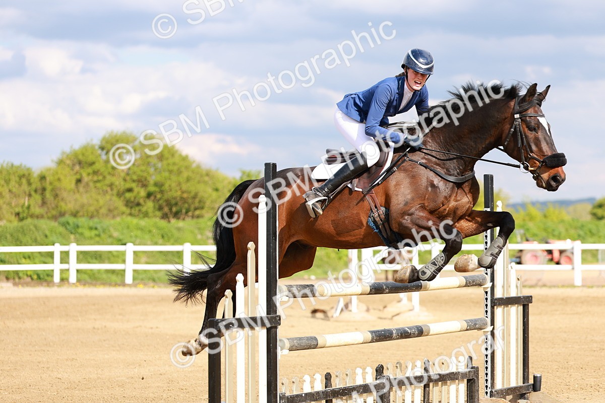 SBM_002488 - Class 5 - Senior Foxhunter - 1.20m