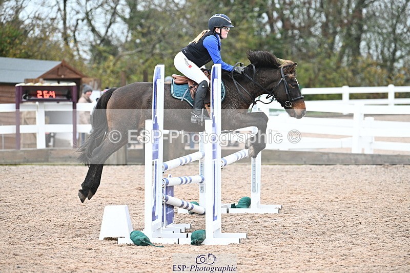231118A-092154-00348 - Cls 2 BlueChip Pony Novice Qualifier