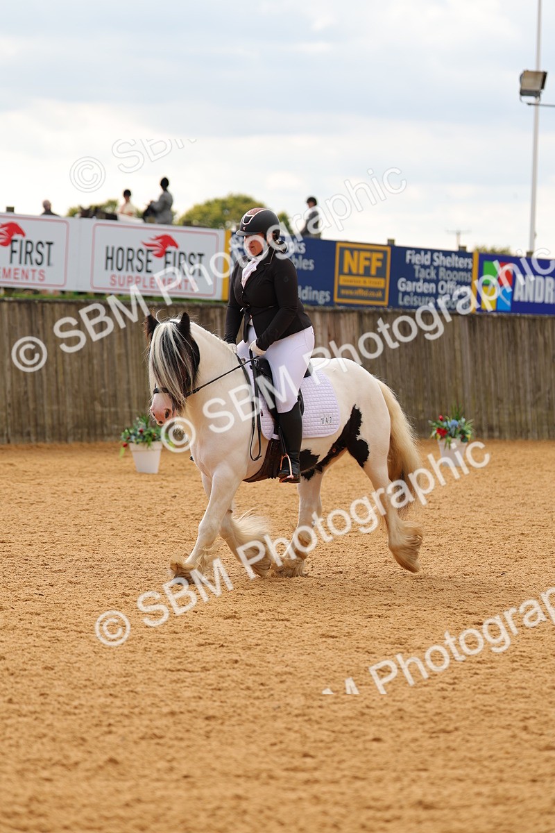 SBM_47432 - D6 - Small Tour Championship - Intro C