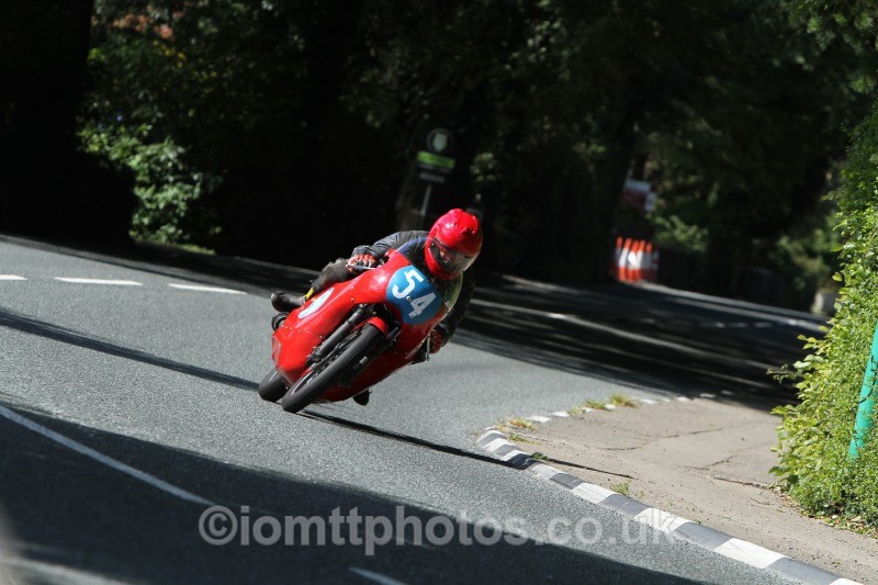 Robert Jones - Okells 350cc Classic TT