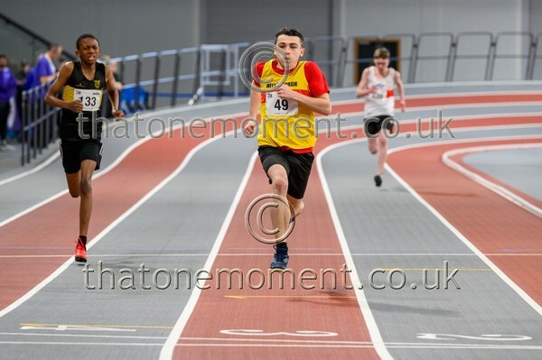 Age26SAT-915691 - Track Male Set One