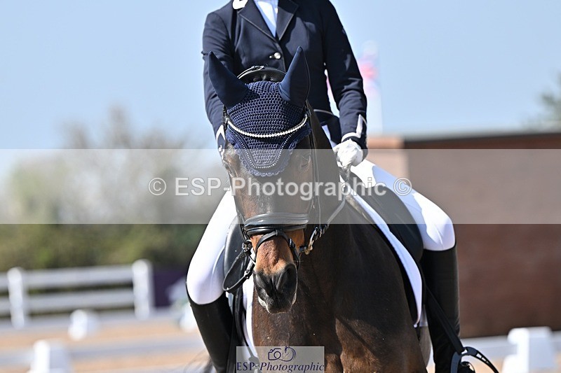 250404-135742-06524 - 110-Annabelle.Wesley-Den.Ostriks.Nio