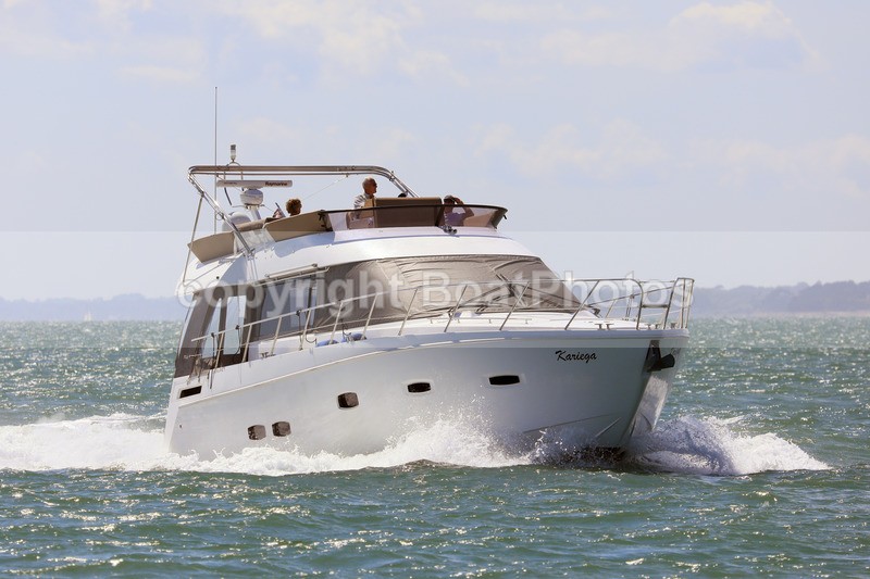 170702 KARIEGA - SEALINE F46 RTI_5543 - Flybridge Cruisers