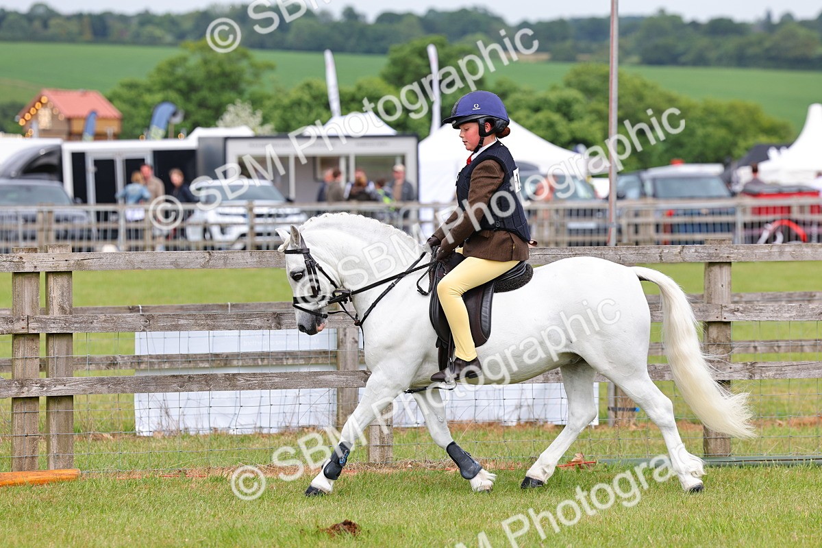 SBM_09499 - Class 44-45 - LIHS BSPS Open Nursery and Cradle Stakes