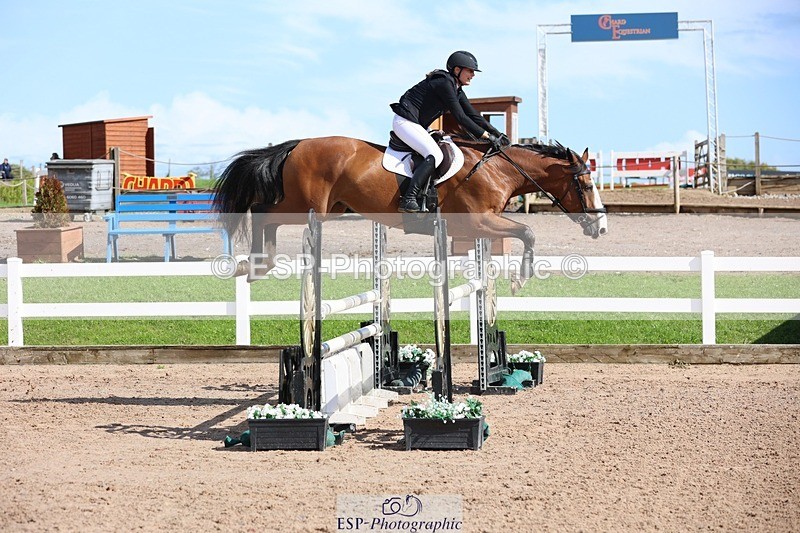 250913-142932-07382 - Cls 25 1.05m Amateur Quali