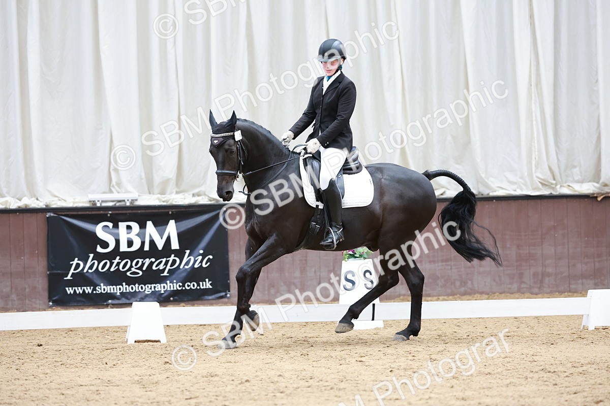 SBM_009934 - Class 6b - Novice 6 - 12.40-13.43