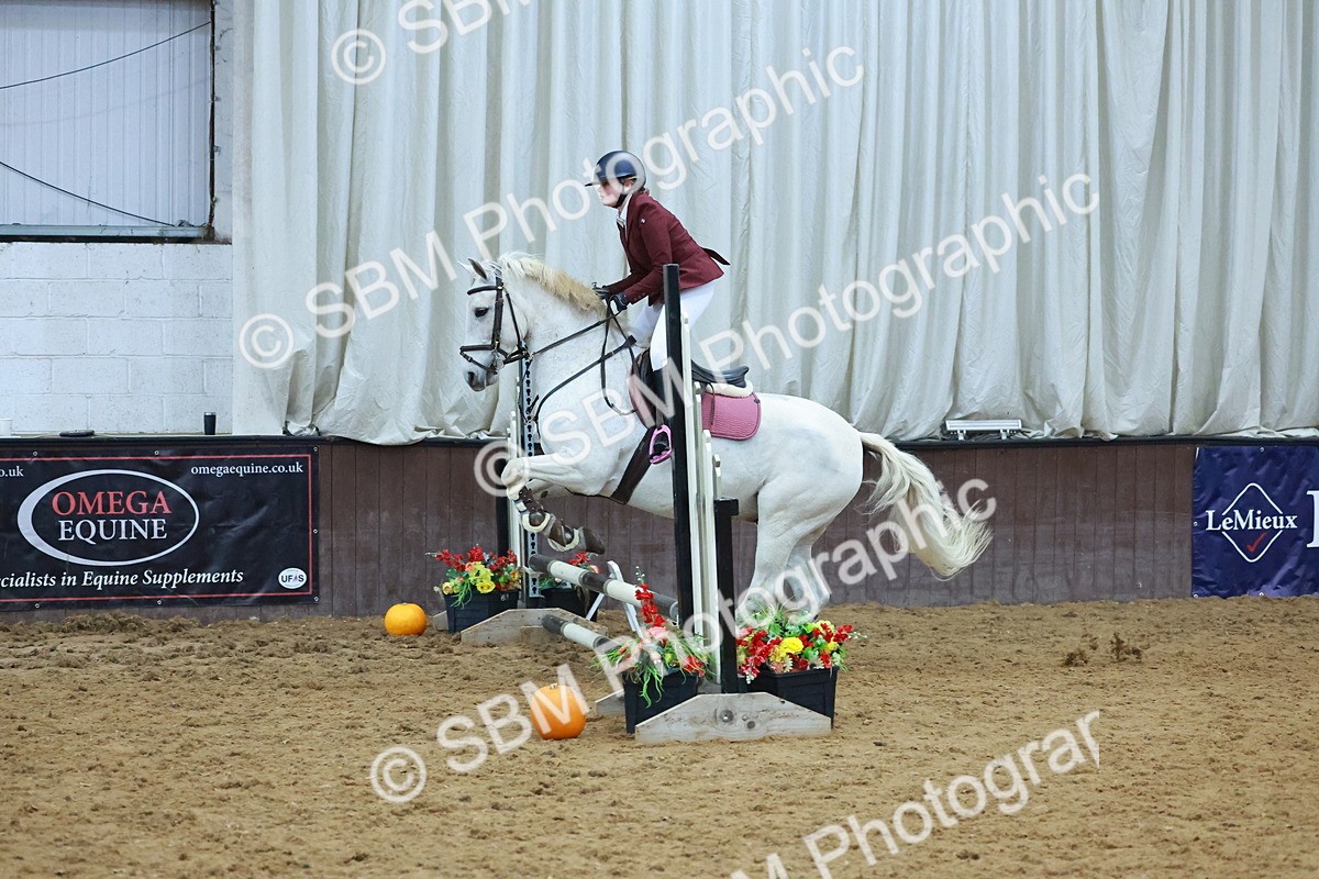 SBM_003325 - Class 4 - Pairs