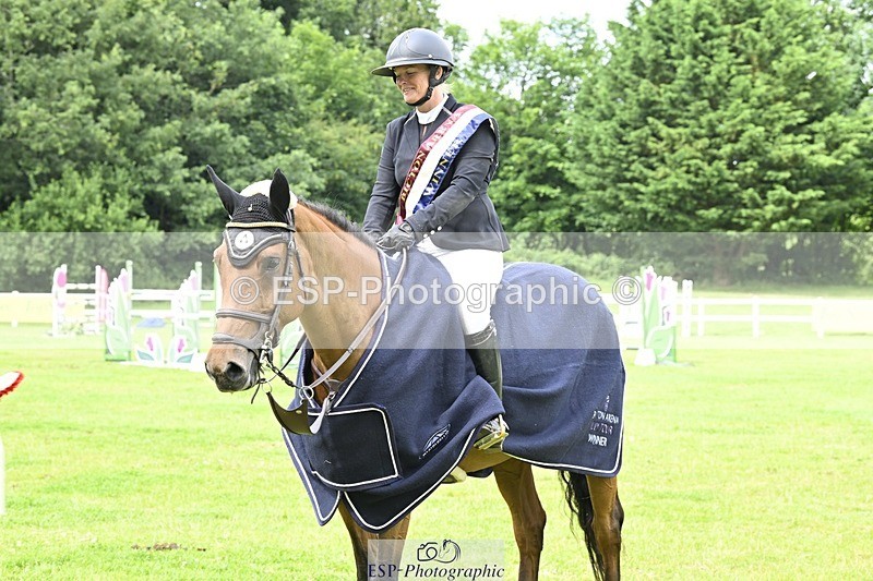 240711-154226-28761 - Cls 118 Snr 1.45m GP Jump Off and Presentations