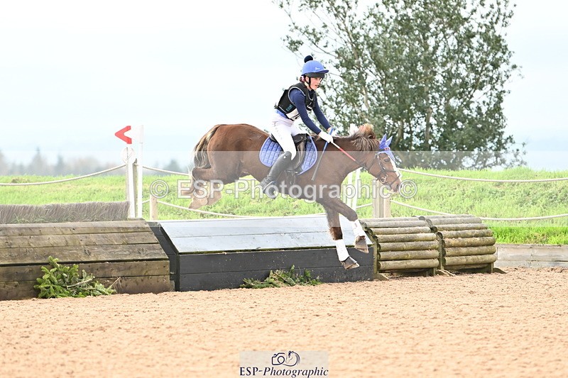 241110A-124148-00861 - 80cm 11.30 to End