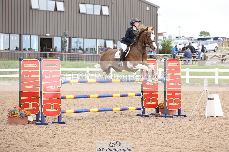 240630A-155149-14927 - Cls 33 Foxhunter and 1.10m Open