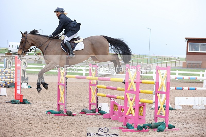 240223A-144918-01990 - Cls 6 Foxhunter and 1.20m Open