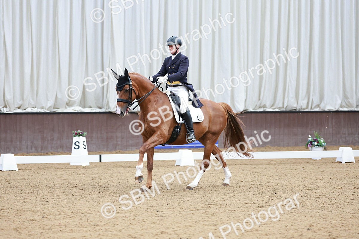 SBM_015738 - Class 5 - FEI INT II - 15.48-17.00