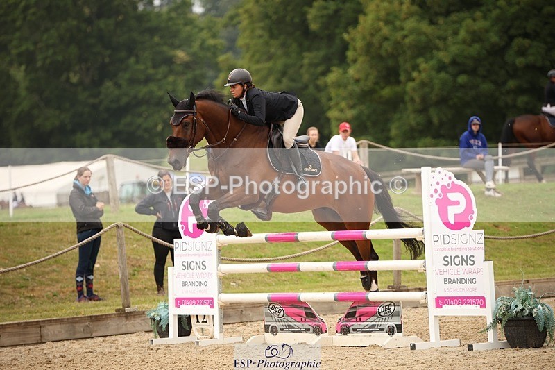 230708-105340-13386 - Cls 26 Newcomers & 1.10m Open