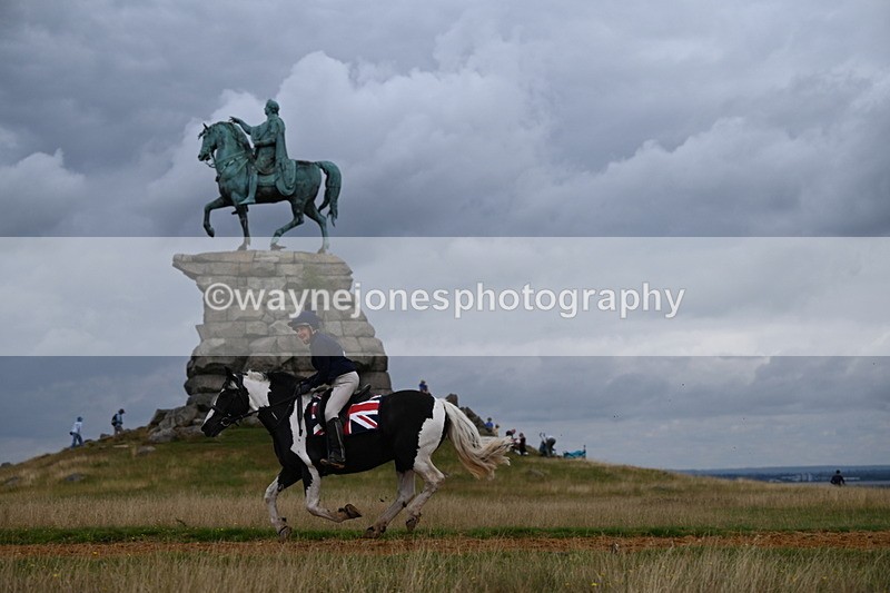 DSC_5039 - Time at Statue 11:10 to 11:42