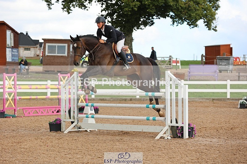 250913-160505-07884 - Cls 27 1.15m Amateur Quali