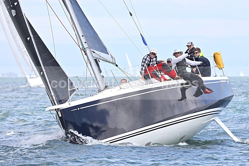 210703 ALAMARA IV GBR6834R 5T7A0516 - ROUND THE ISLAND RACE 2021