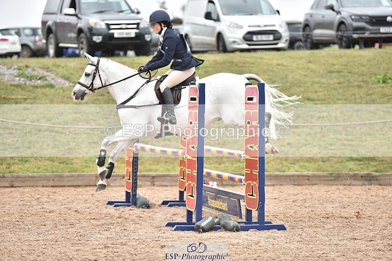 250830-114602-00748 - B-063-Molly.Pullin