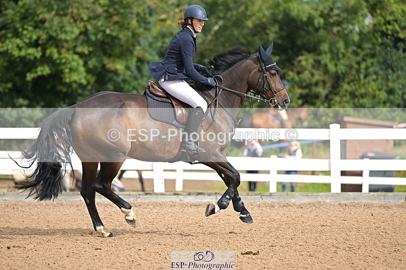 240912A-110616-01095 - Cls 9 Snr Discovery and 1m Open