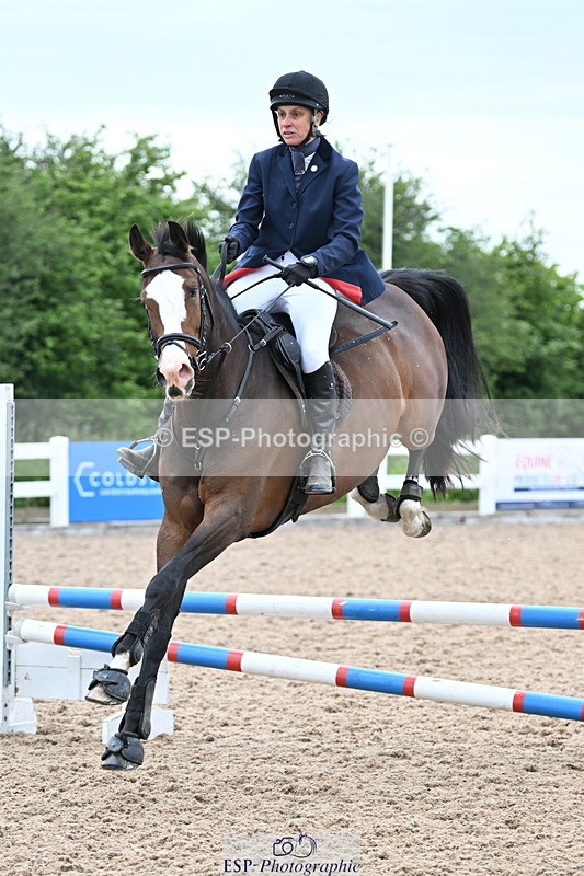 240611A-165928-00379 - 70cm