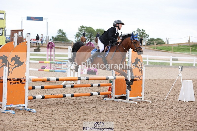 240630A-180835-16312 - Cls 28 Stepping Stones 128cm + 138cm