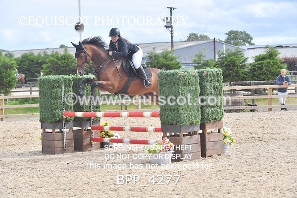 BPP_4277 - CLASS 12 SUN Senior British Novice/ 90cm Open