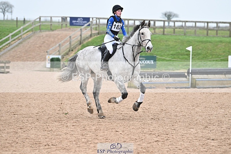 250118-135046-01331 - Cls 3A&B 90cm 13.20 to Coursewalk